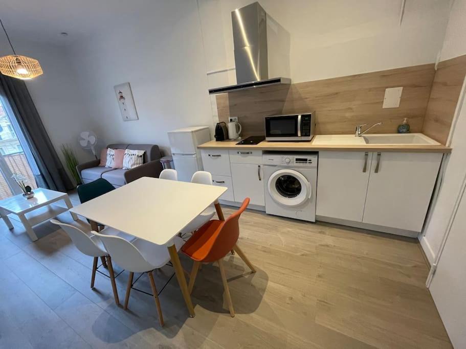 Cosy T3 Proche Gare Et Polygone Lägenhet Béziers Exteriör bild